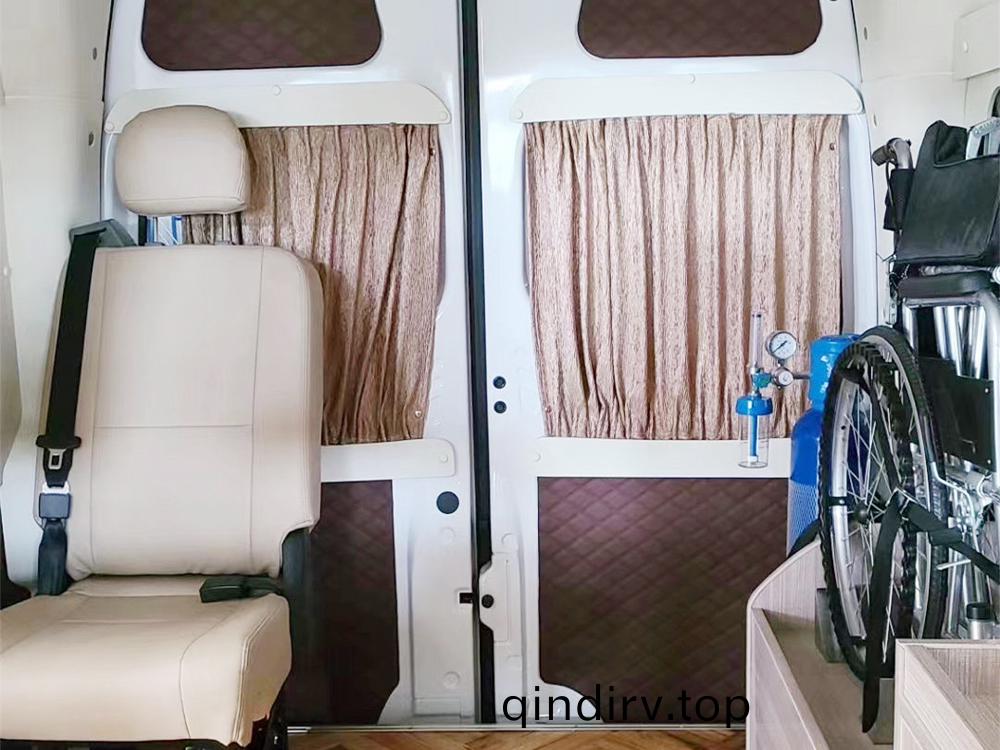 傷殘(can)運(yun)送車